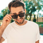 por qué las wayfarer están inclinadas