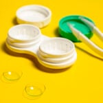 que pasa si no me quito las lentes de contacto