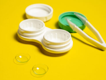 que pasa si no me quito las lentes de contacto