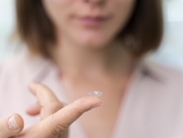 que son mas caras las lentillas mensuales o diarias