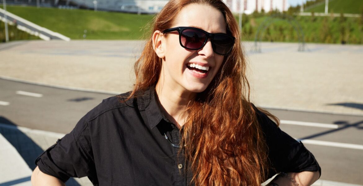 como saber si tus gafas de sol tienen proteccion-uv