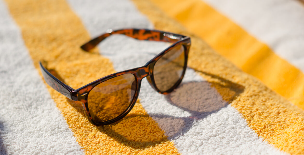 Por qué tus gafas de sol se aflojan