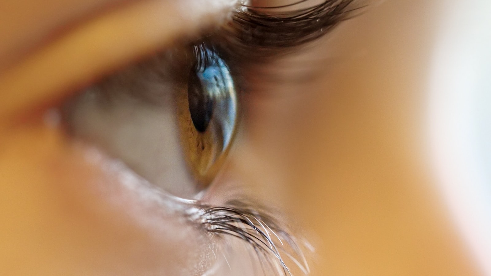 mejores lentillas para ojos sensibles